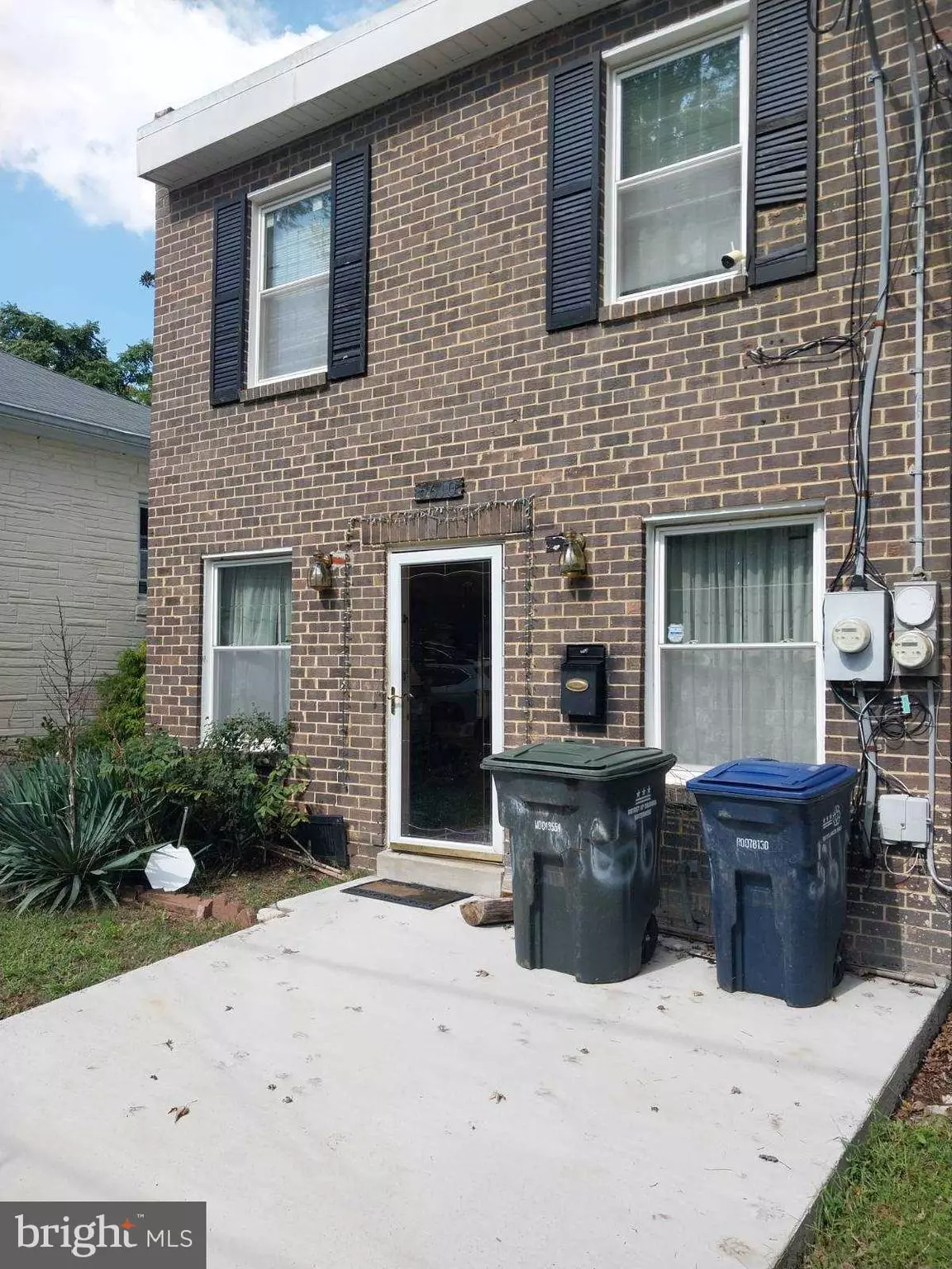 Washington, DC 20019,5610 CLAY PL NE