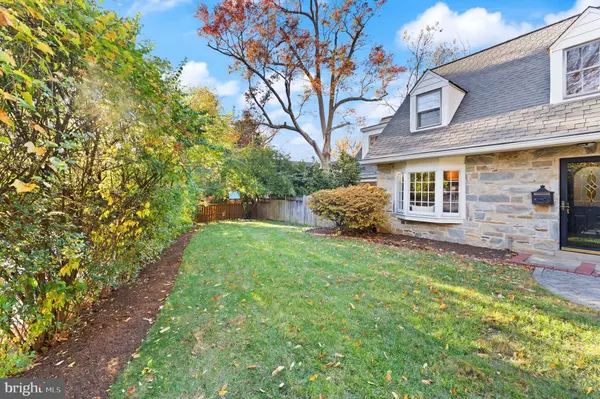 Arlington, VA 22205,850 N KENSINGTON ST