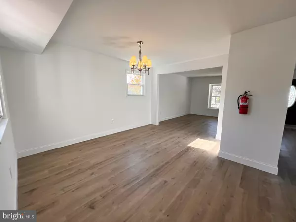 Williamstown, NJ 08094,934 BEECHAM RD