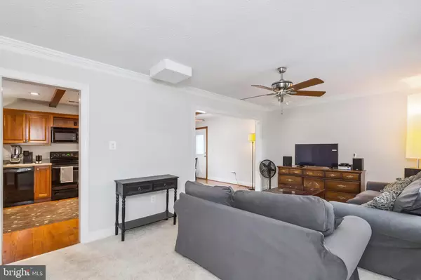 Manassas, VA 20111,7712 PINE ST