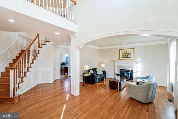 Vienna, VA 22180,8762 CEDAR MEADOW CT