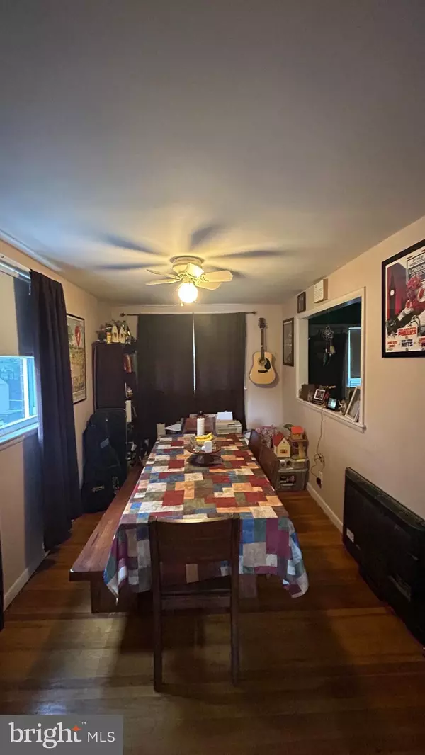 Philadelphia, PA 19111,7615 BURHOLME AVE