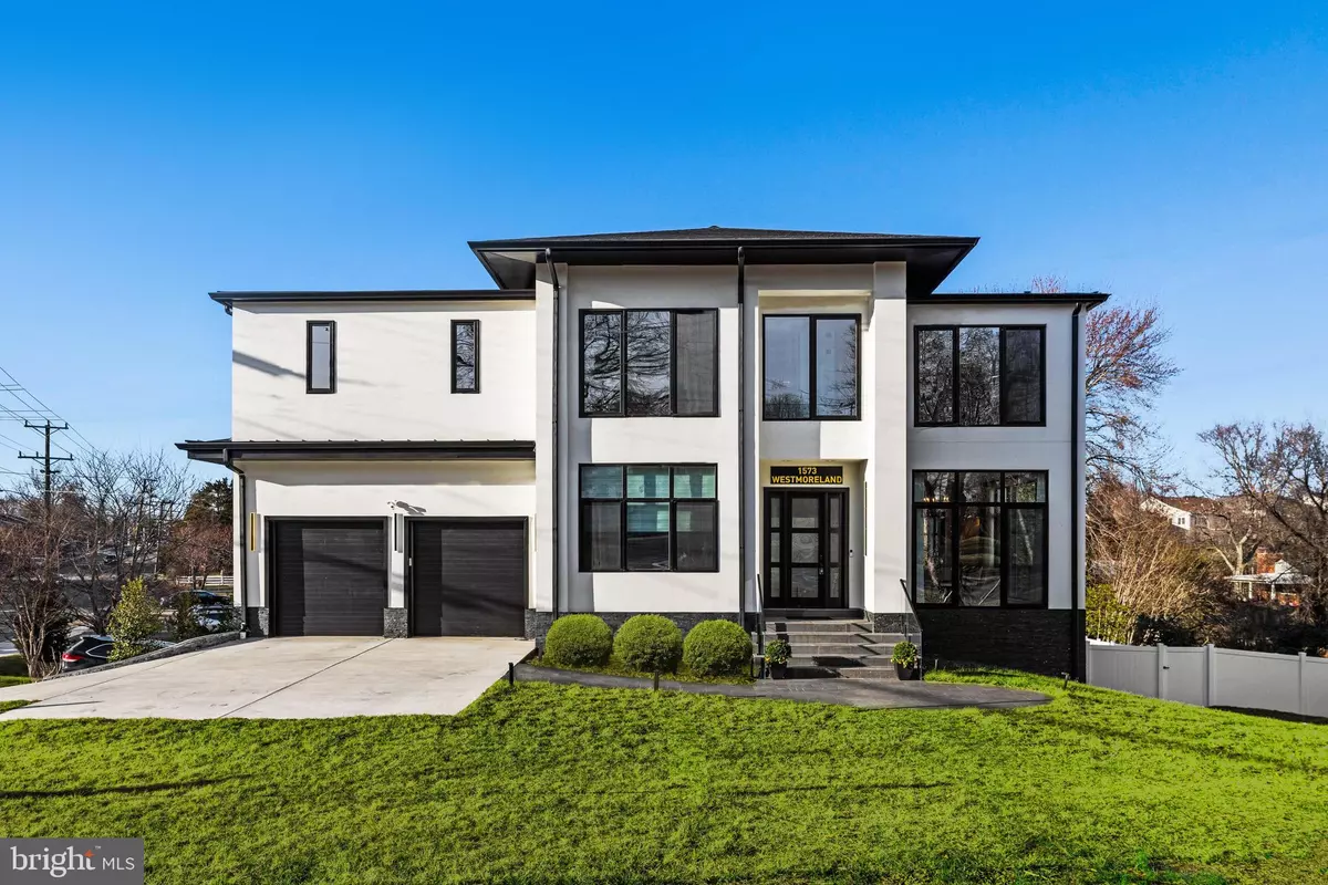 Mclean, VA 22101,1573 WESTMORELAND ST