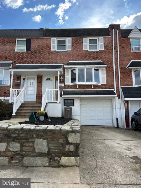 12513 CHILTON RD, Philadelphia, PA 19154