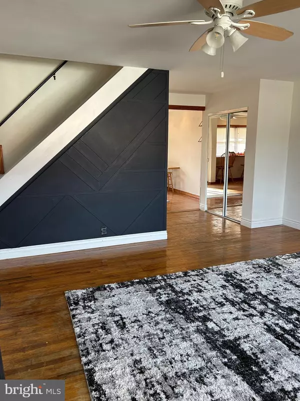 Philadelphia, PA 19154,12513 CHILTON RD