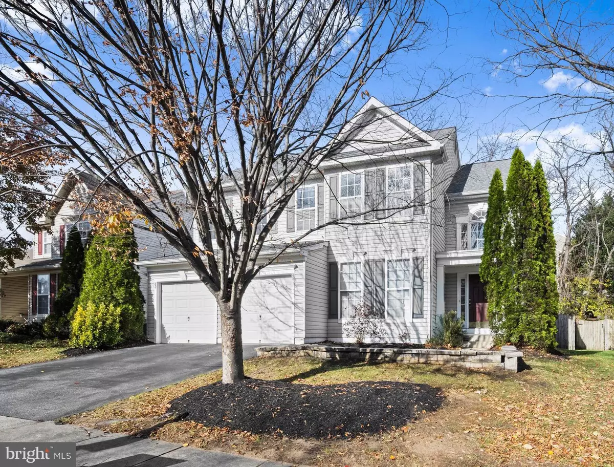 Hanover, MD 21076,122 FARMBROOK LN