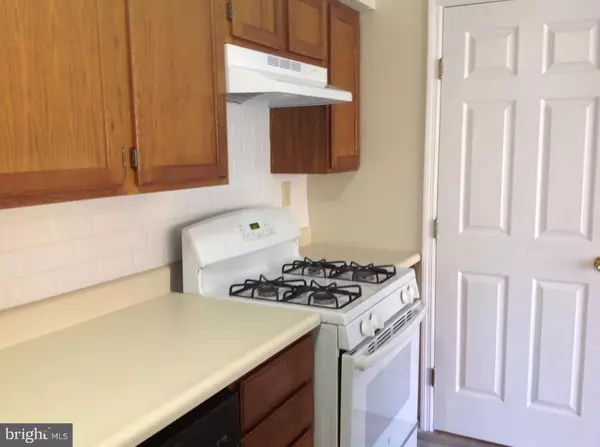 Sicklerville, NJ 08081,160 KENWOOD DR