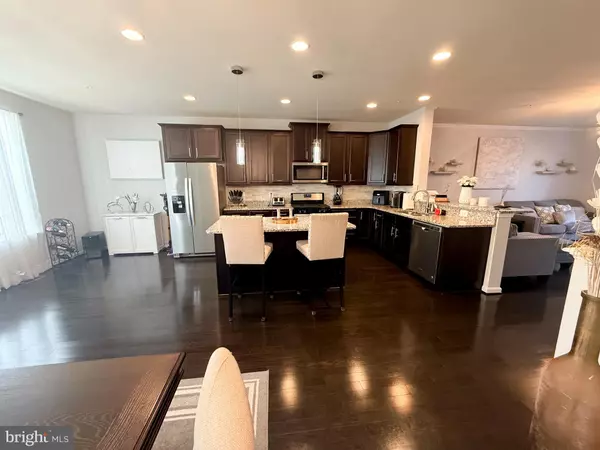 Glen Burnie, MD 21060,221 GUNTHER PL