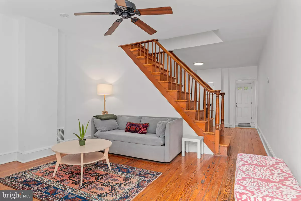 Philadelphia, PA 19144,5815 KNOX ST