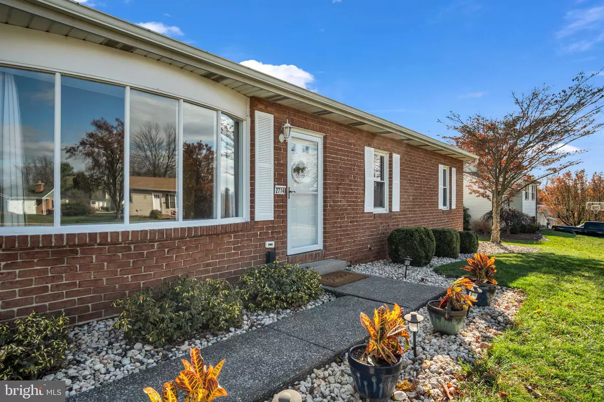 Mechanicsburg, PA 17055,2714 E ROSEGARDEN BLVD