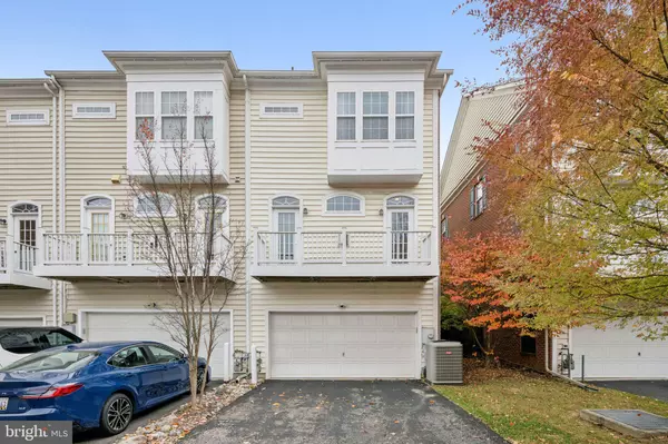 Rockville, MD 20850,311 GARDEN VIEW SQ