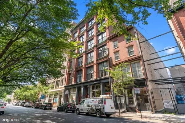 Philadelphia, PA 19106,309-13 ARCH ST #301