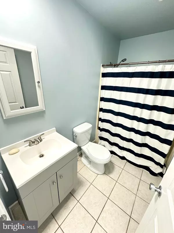 Philadelphia, PA 19127,4672 UMBRIA ST