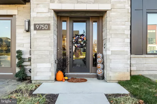 Bethesda, MD 20817,9750 WINDFLOWER WAY