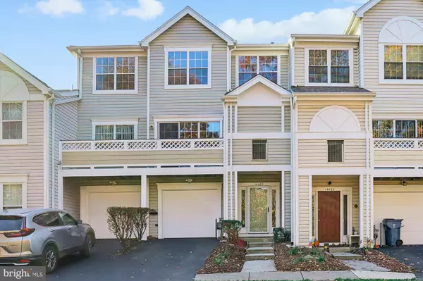 Centreville, VA 20120,14423 GLENCREST CIR #123