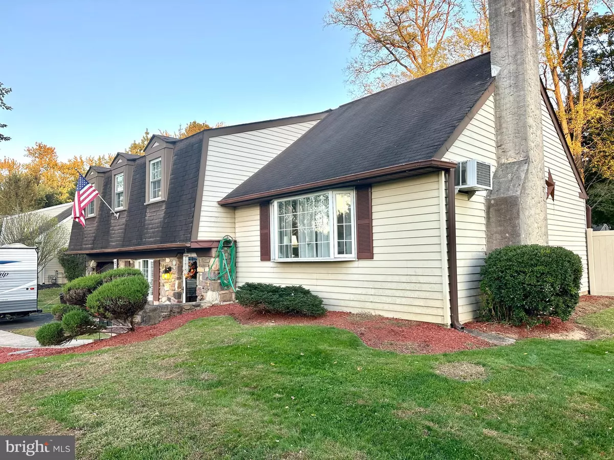 Warminster, PA 18974,1019 DICK AVE