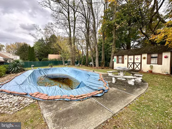 Warminster, PA 18974,1019 DICK AVE