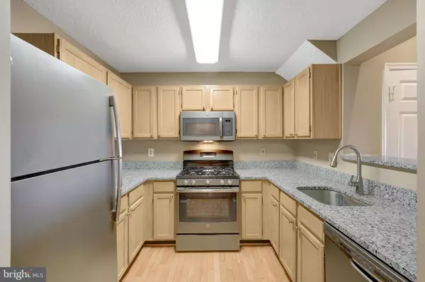 12020 TALIESIN PL #31, Reston, VA 20190