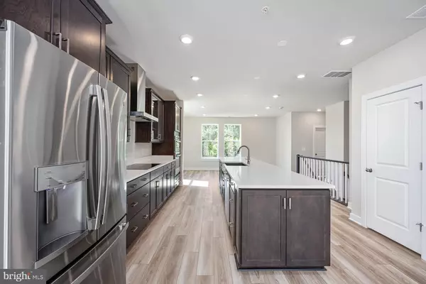 Ashburn, VA 20147,44591 STRABANE TER