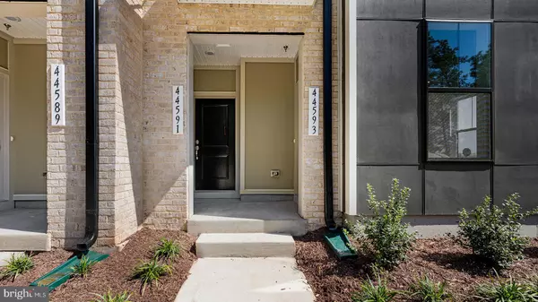 Ashburn, VA 20147,44591 STRABANE TER