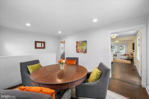 Kensington, MD 20895,3010 FAYETTE RD