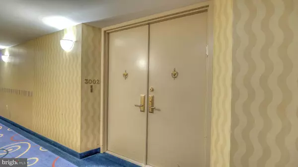 Atlantic City, NJ 08401,3101 BOARDWALK #3002-2