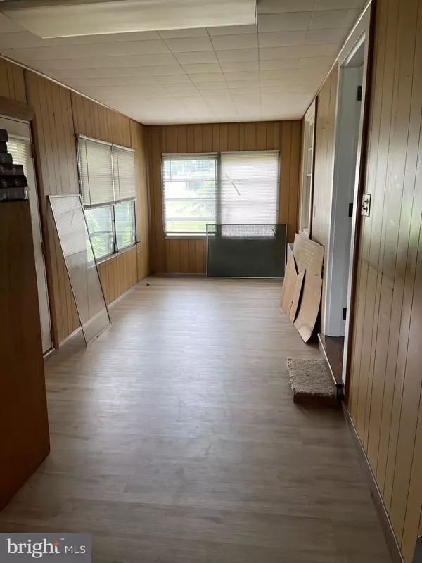 Paradise, PA 17562,1083 GEORGETOWN RD