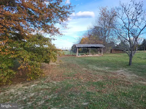 Winchester, VA 22602,1327 FRONT ROYAL PIKE