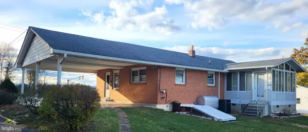 Winchester, VA 22602,1327 FRONT ROYAL PIKE