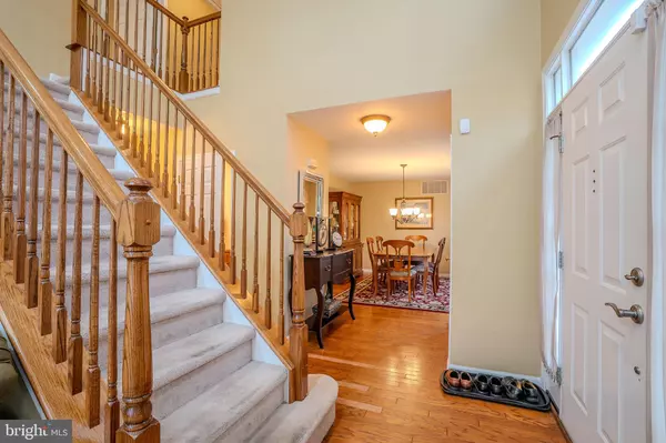 Pennington, NJ 08534,301 TUXFORD CT