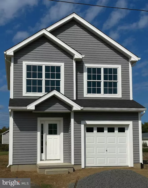 903 NEW CHESTNUT ST, Bristol, PA 19007