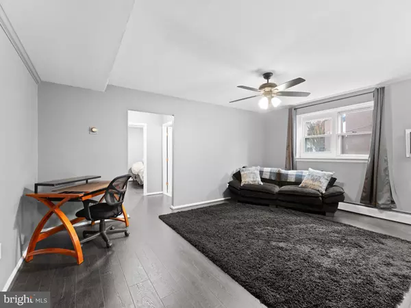 Downingtown, PA 19335,335 E LANCASTER AVE #E-5