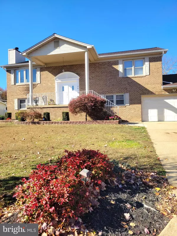 Clinton, MD 20735,8913 CHAD WAY