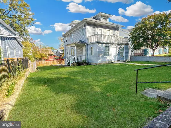 Mount Rainier, MD 20712,3419 EASTERN AVE