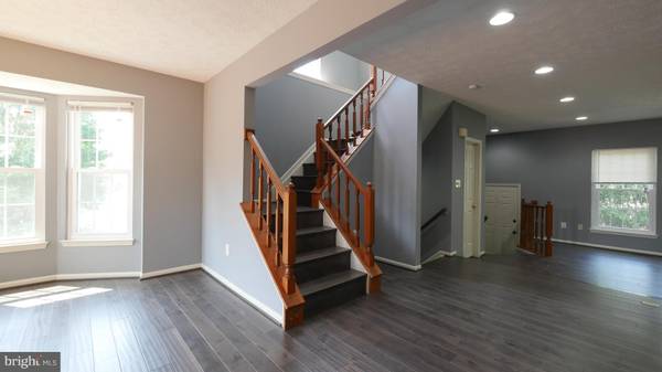 Gaithersburg, MD 20878,15 BEACON HILL WAY