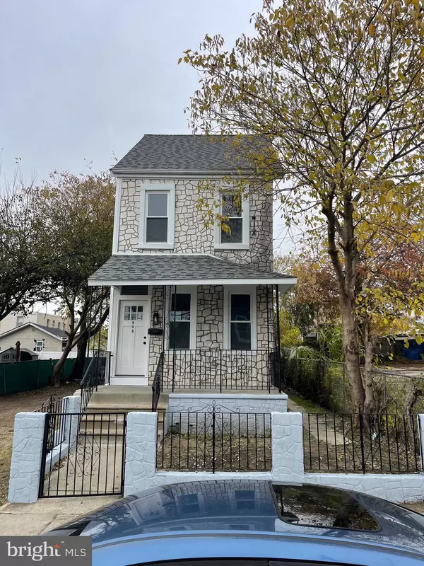 Camden, NJ 08105,908 N 24TH ST