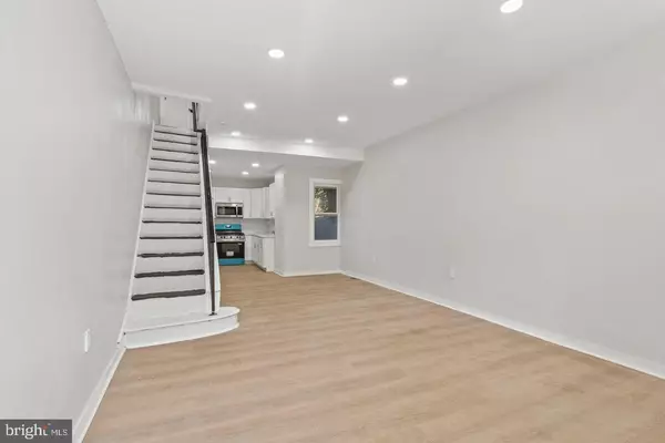 Philadelphia, PA 19132,2321 W FIRTH ST