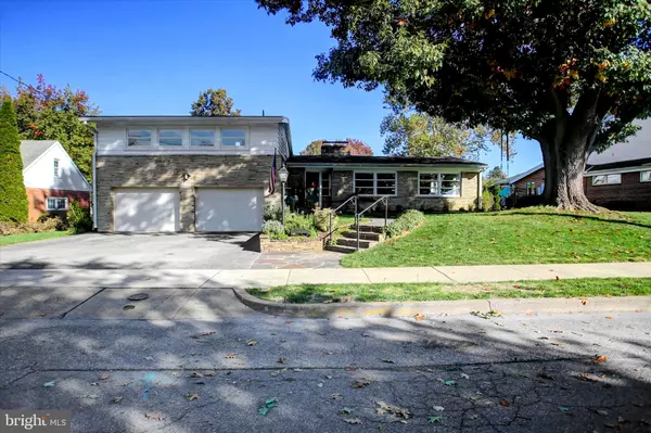 725 FLORAL AVE,  Chambersburg,  PA 17201