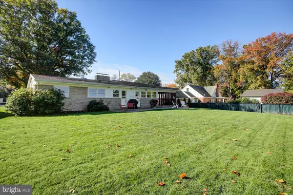 Chambersburg, PA 17201,725 FLORAL AVE