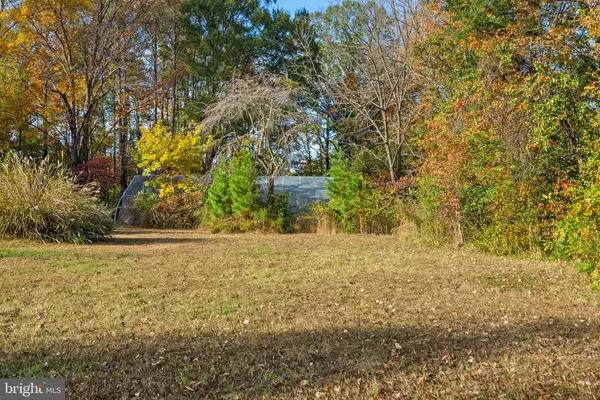 Bowie, MD 20720,7711 HILLMEADE RD