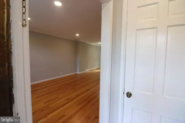 Arlington, VA 22206,4107 36TH ST S