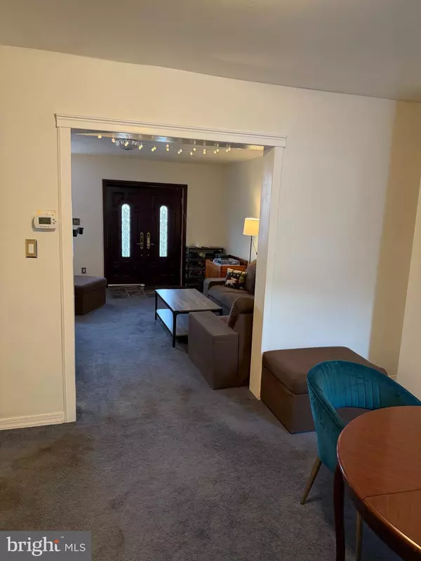 Philadelphia, PA 19141,5624 N WARNOCK ST