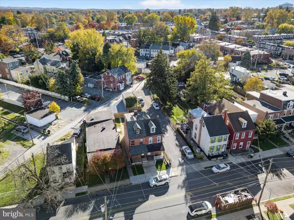 Lancaster, PA 17603,618 4TH ST