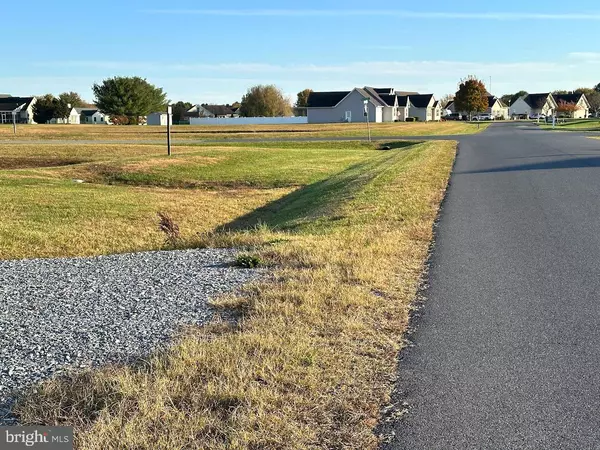 Seaford, DE 19973,602 N WINDING BROOKE DR