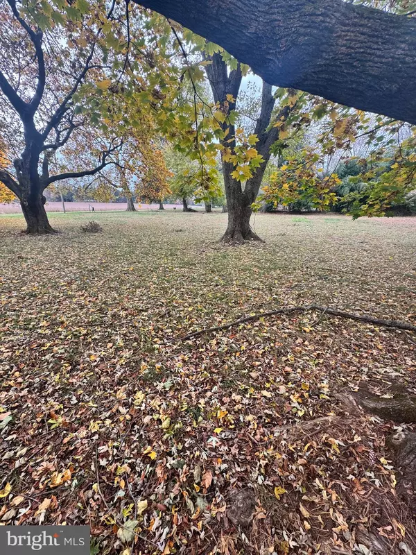 Yardley, PA 19067,1 SUNNYSIDE LN