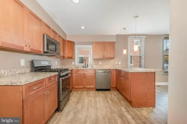 Lemoyne, PA 17043,403 HERMAN AVE