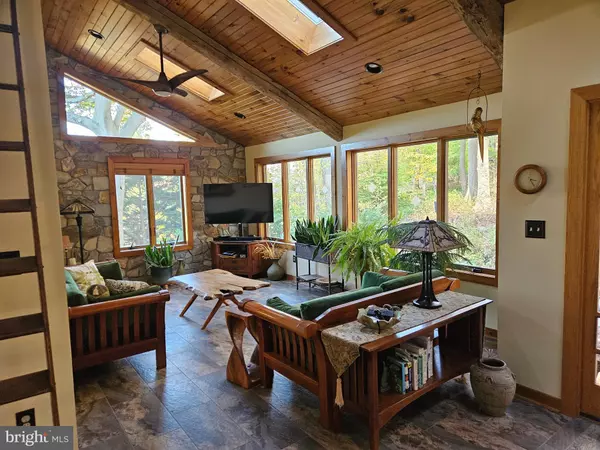 Landenberg, PA 19350,9 WHITE CLAY DR