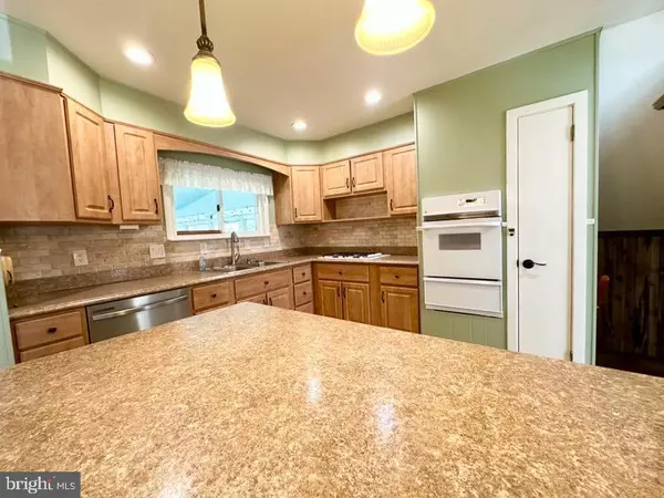 Hatboro, PA 19040,45 FLAMINGO RD