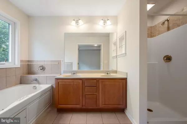 Stephens City, VA 22655,5209 PAN TOPS DR