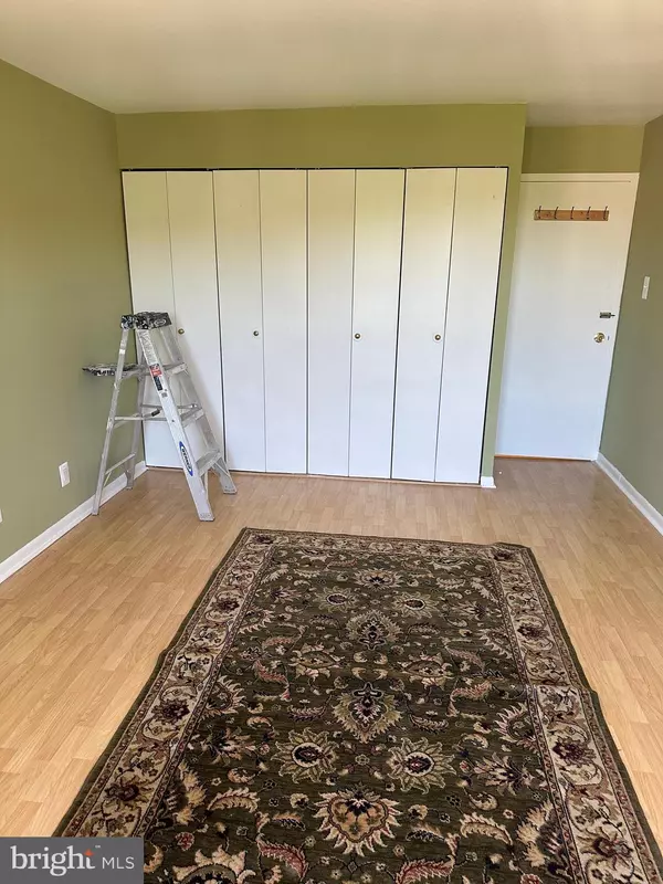 Falls Church, VA 22044,3100 S MANCHESTER ST #917